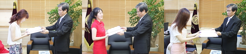 서울여자대학교 문헌정보학과 이민영,  민소영, 도혜진 학생과  한국문학번역원 김성곤 원장